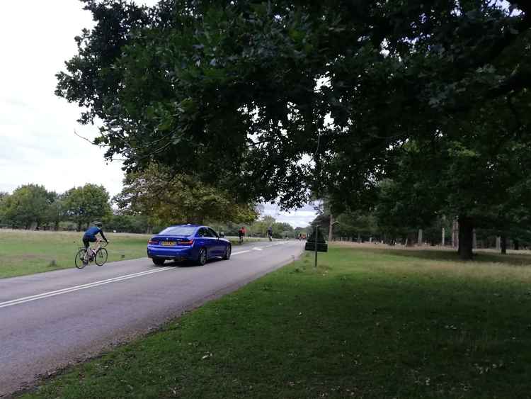 Queen's Road continues into Richmond Park