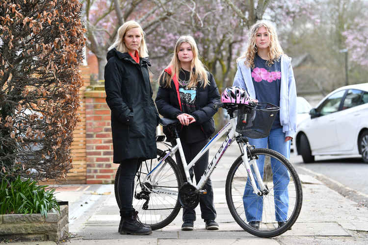 (L-R) Michelle Coulter, Lana and Iris