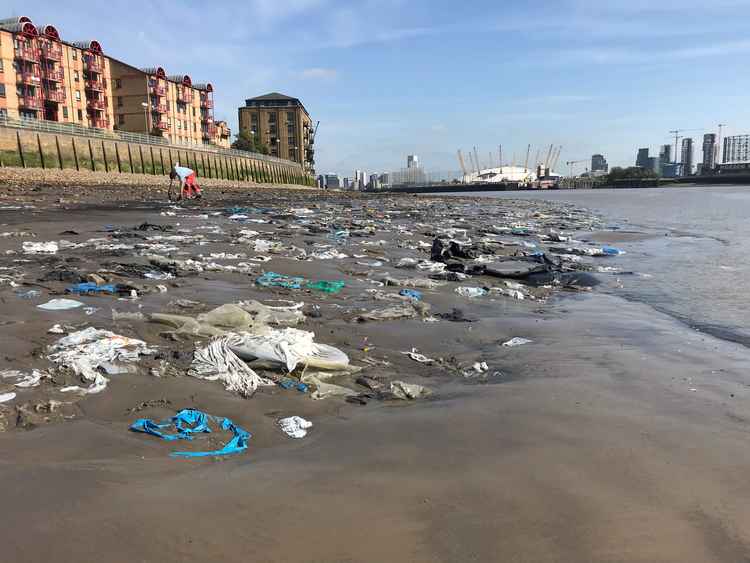 An example of the plastic bags problem at the south tip of the Isle of Dogs