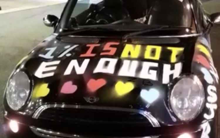 Sarah Jane Baker graffitied her car to support a protest for a 15% increase in NHS pay at Lewisham Hospital on April 1 (Image: Sarah Jane Baker & Pol Allingham)