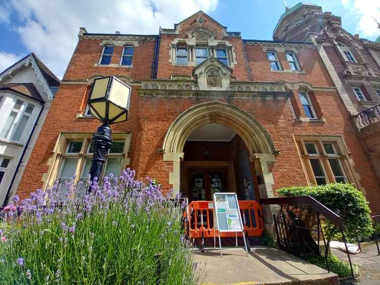 Richmond Lending Library is temporarily closed