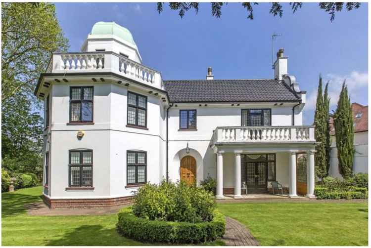 The home was originally built as a copy of a home built in Monte Carlo (Credit: Richmond Borough Council planning department)