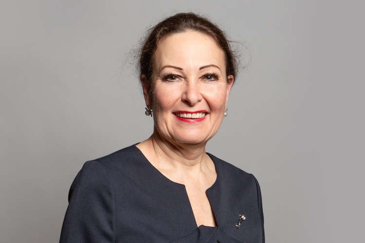 Anne Marie Morris MP by Richard Townshend - https://members-api.parliament.uk/api/Members/4249/Portrait?cropType=ThreeTwoGallery: https://members.parliament.uk/member/4249/portrait, CC BY 3.0, https://commons.wikimedia.org/w/index.php?curid=86673636