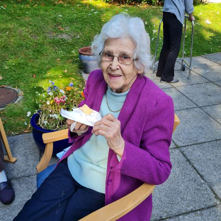 Residents enjoy summer at Dorchester's Cheriton Care Home