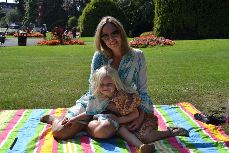 Karen and four-year-old Pippa enjoying the picnic