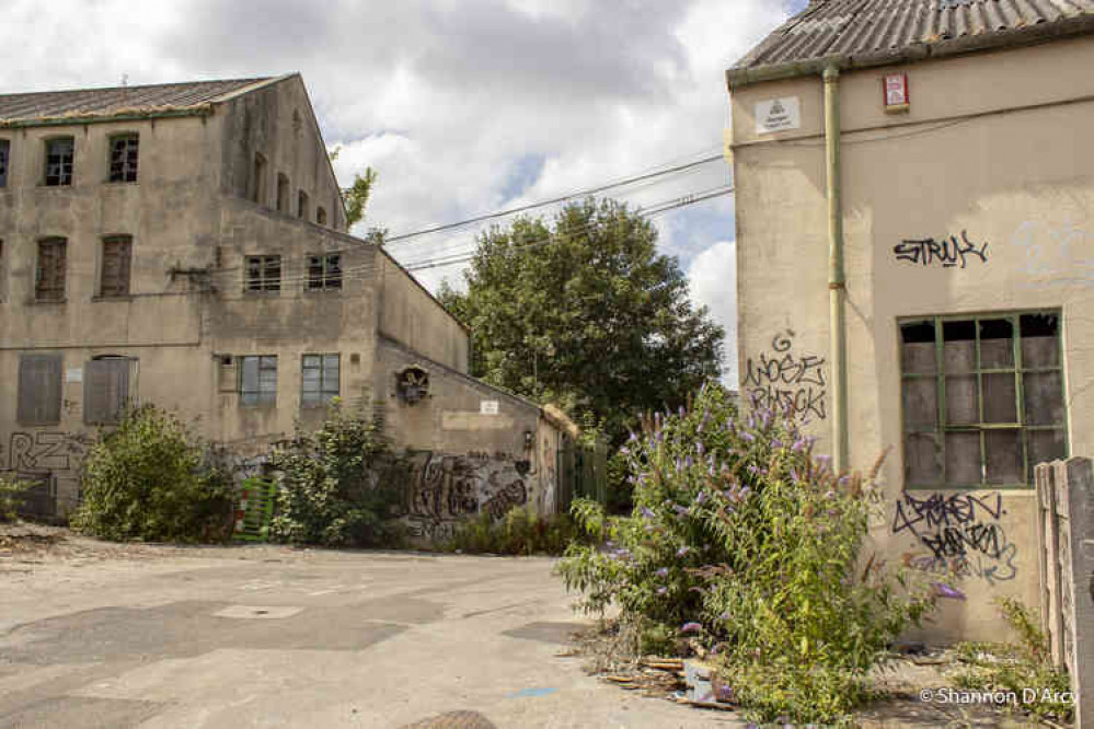 Warehouse on Saxonvale site