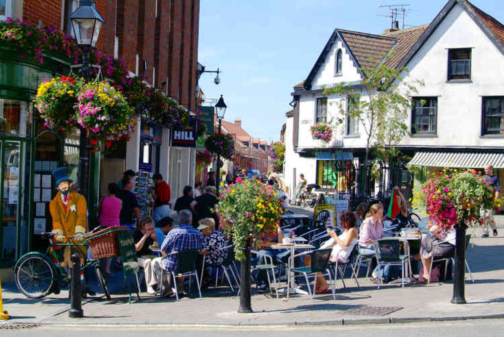 Glastonbury High Street Prior to Coronavirus