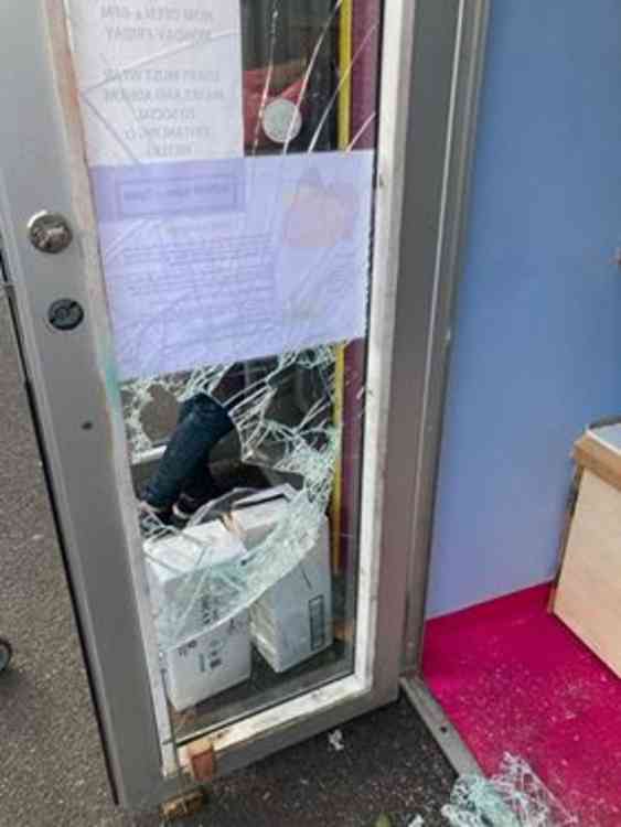 It is not the first time the community fridge door has been smashed: Photo from August 21