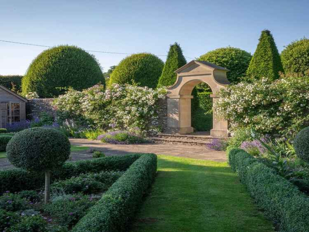 Little Badminton Open Garden