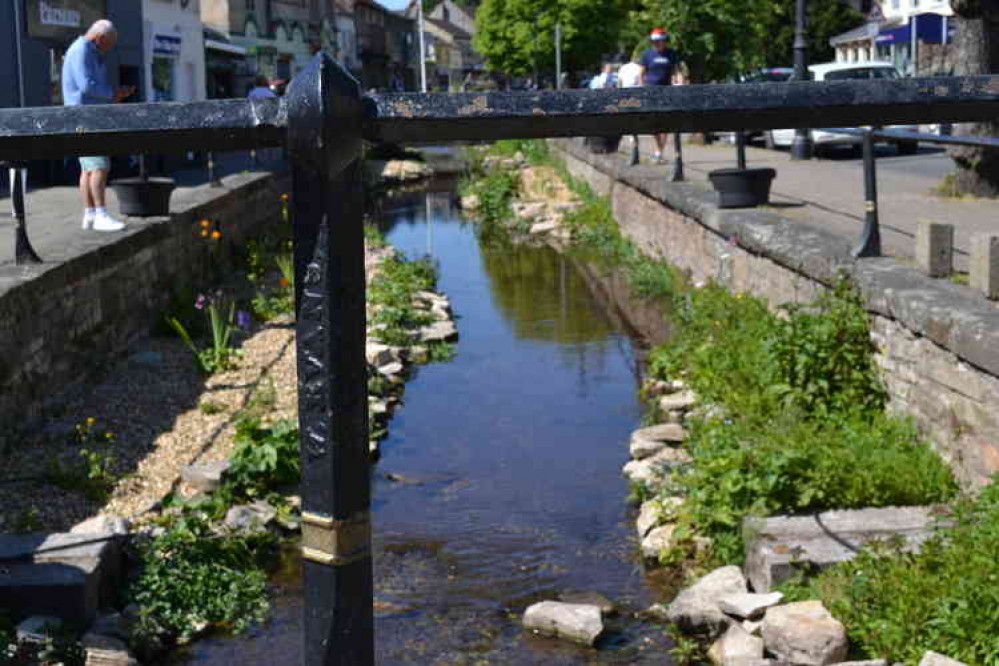 Midsomer Norton High Street May 26