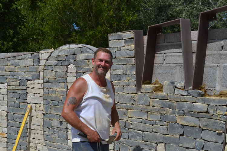 Thanks to this stone mason from Bradford on Avon the gate signs are coming on well