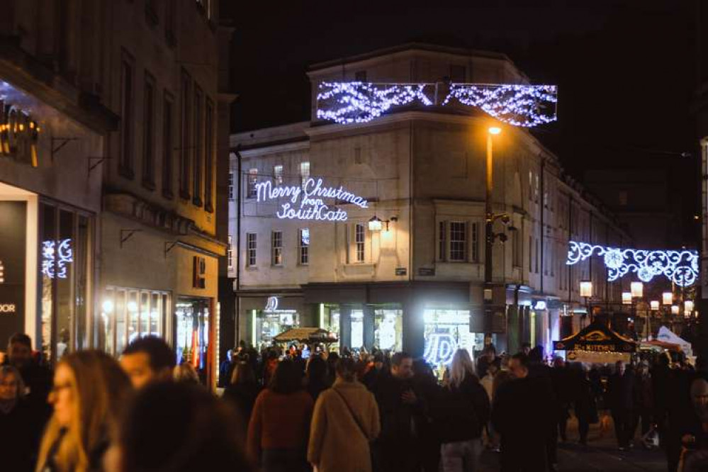 In prior to Covid - and Brexit years - Bath has been packed with visitors for the Christmas events. Photo by Sam Headland on Unsplash