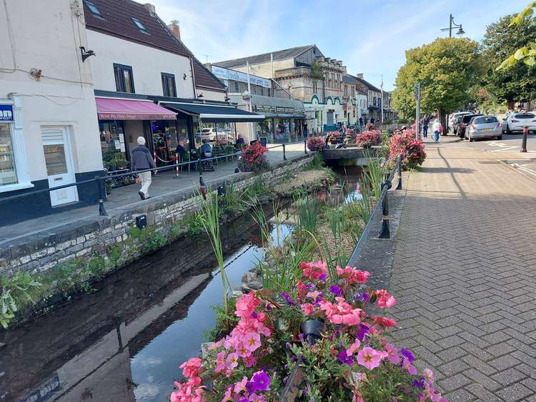 The flowers are still looking amazing in Midsomer - even as autumn arrives