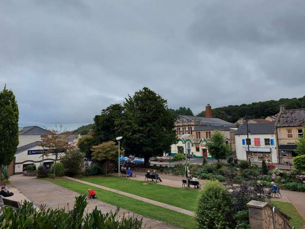 The centre of Midsomer Norton. Photo : September 25