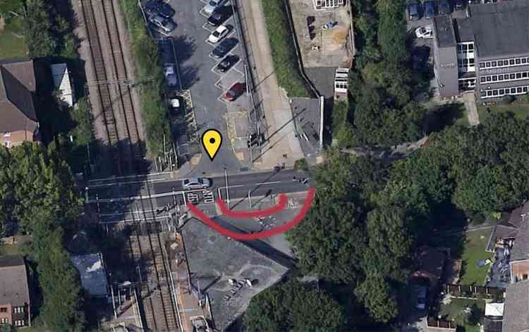 The station used to have a safe drop off point (marked in red) but this was removed when Thurrock Council demolished the station as part of its regeneration.