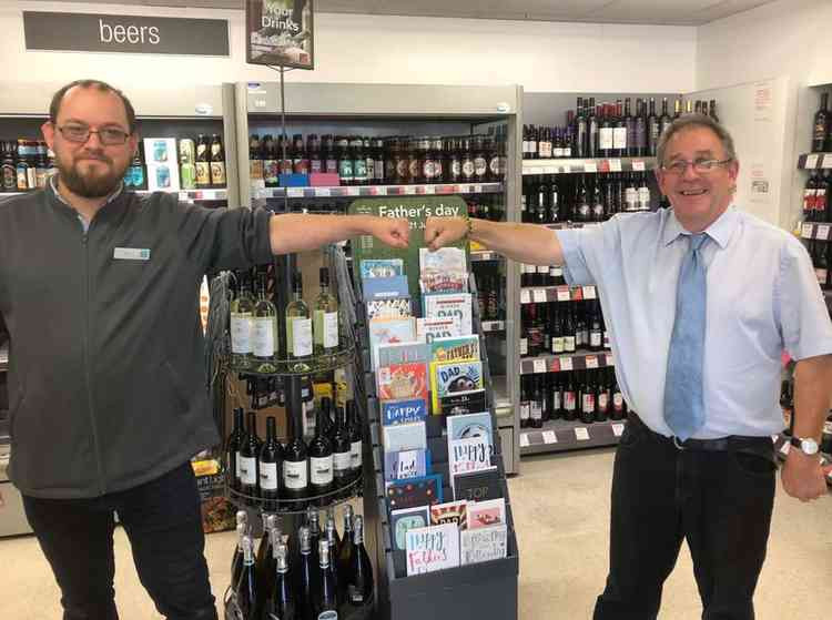 Making the connection: Gardner Avenue Co-op Assistant Manager Dan Harding and Thurrock Nub News Editor Neil Speight.