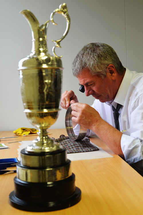 Whose name will be engraved on the Claret Jug at Hoylake in 2023?