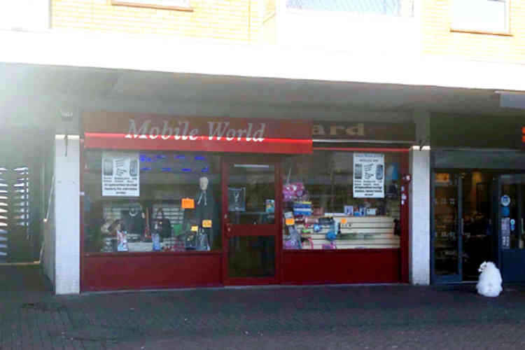 This mobile phones business was one of two retail businesses on the site that failed, prompting the owner to see a potentially more successful tenant.