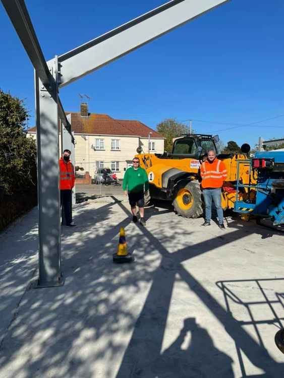 Shane Hebb and Paul Leslie from Tarmac with Glenn Ford at the hall site.