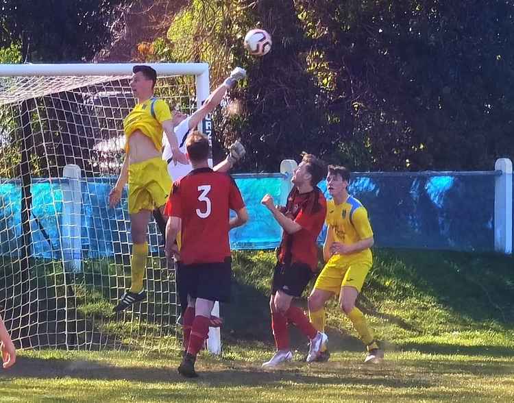 Heswall FC vs. Mallaby. Picture: Bob Shaw