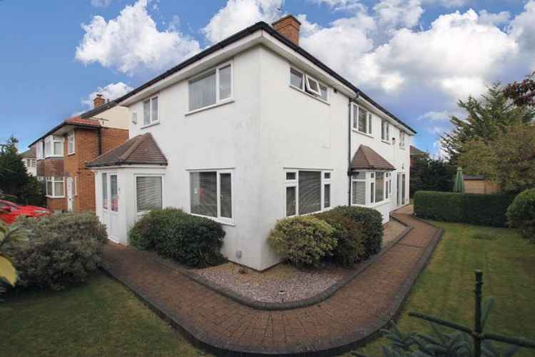 Property of the Week: this 5 bedroom detached home on Brooklet Road