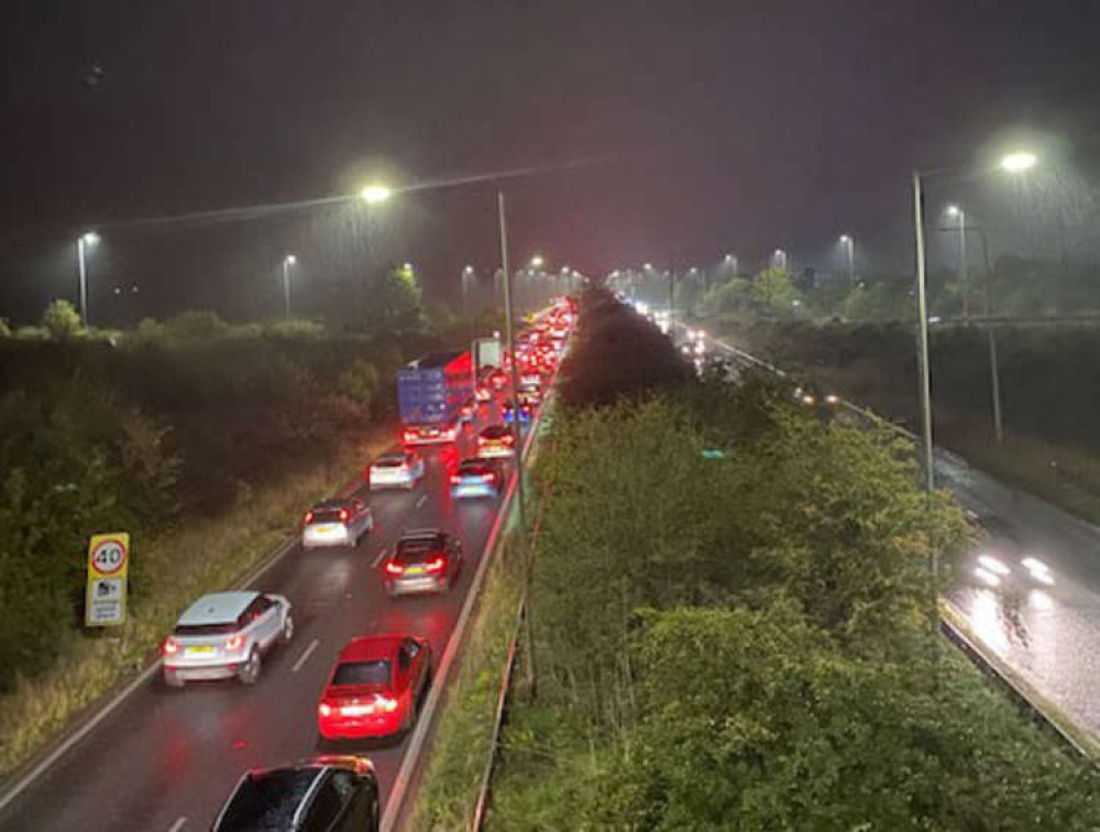 This picture taken this evening (Wednesday, 3 November) shows the tailback from the Five Bells lane closure reaching as far back as the Manorway roundabout where it merges with the queues in the widening roadworks.