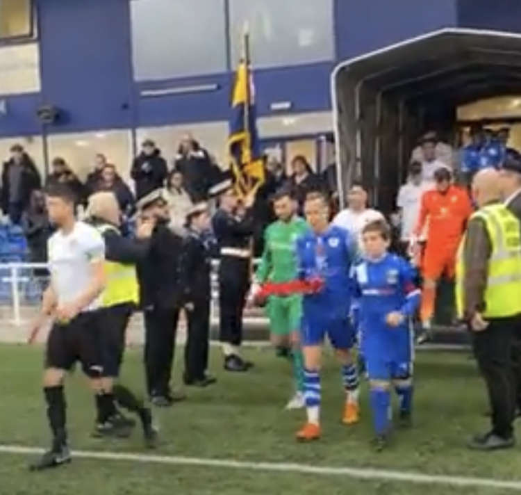 Grays come out for their clash with Stowmarket.