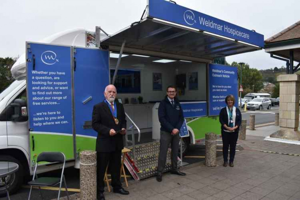 Mayor Cllr Ian Bark, pictured left, welcomes Weldmar Hospicecare's Community Outreach Vehicle to Bridport