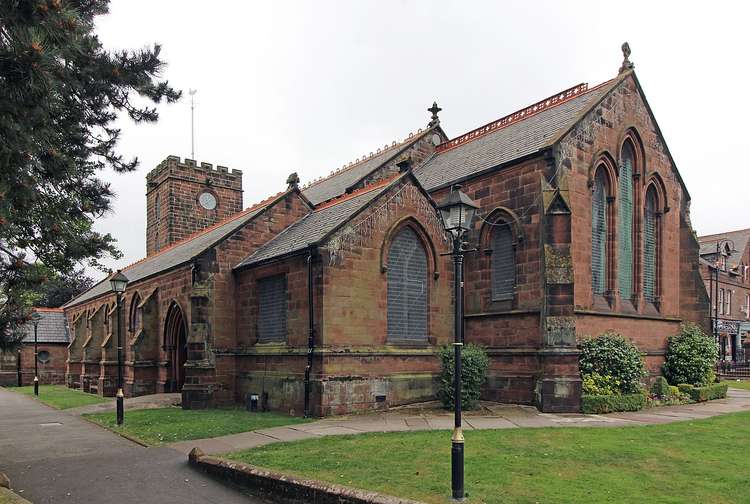 Church of St. Mary and St. Helen, Neston - Picture by rodhullandemu