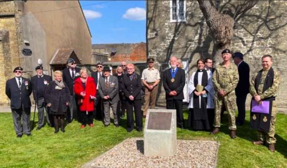 Bridport mayor, Cllr Ian Bark, its representatives from the armed forces at the service