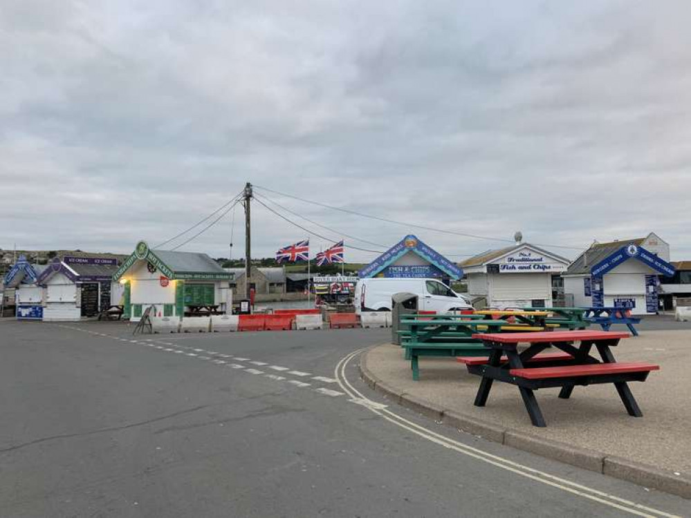 Bridport man charged after West Bay kiosk broken into