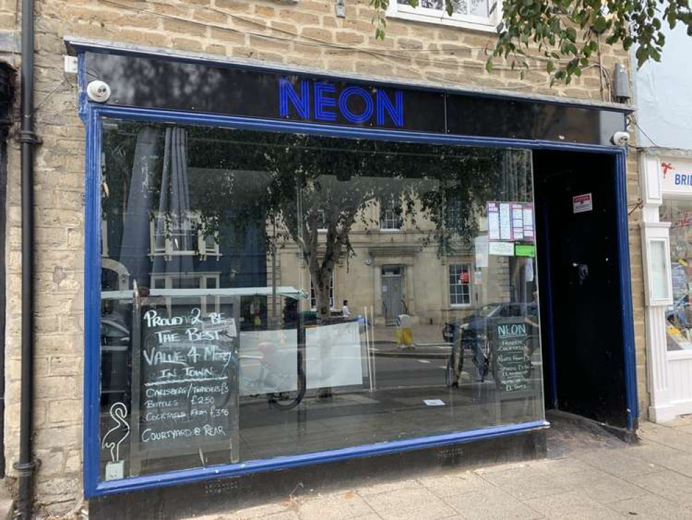 Bridport bar Neon owner Mike Long to take further measures to keep noise down