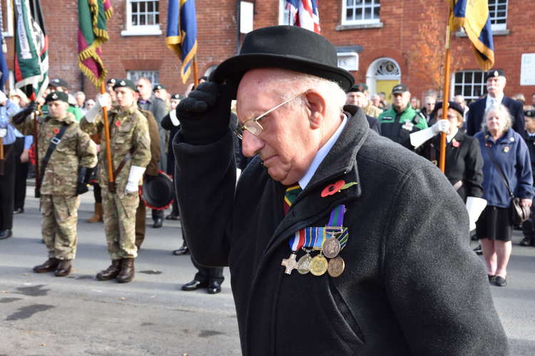 Bridport Remembrance Sunday parade and service 2021 (Image: Tim Russ)