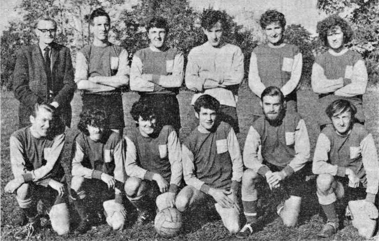 The Offwell & Widworthy line-up in the 1970-71 season: Back row (left to right) -  Roy Land,Ted Beament, Dick Sturch, Bob Quick, Mike Travers, Danny Cramer; front row (left to right) - Ken Hookings, Ian Wicks, Steve Ellet, John Stamp, Peter Eyles, John Co