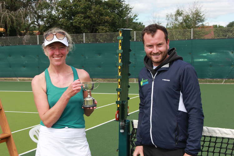 Jo Little receives her trophy from new Head Coach, Matt Sheaves