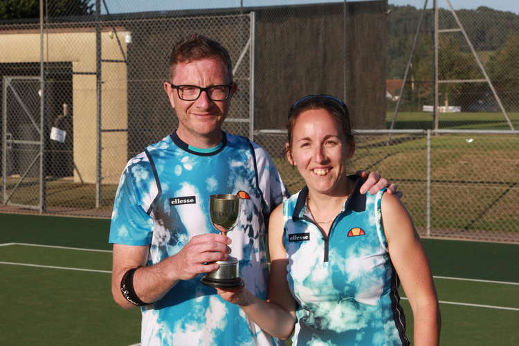 Mixed doubles winners, Chris and Jen Rose