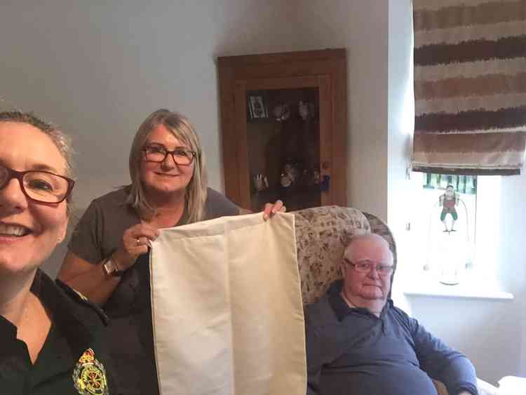 Alison Cann with her Dad Roy Shuker and paramedic