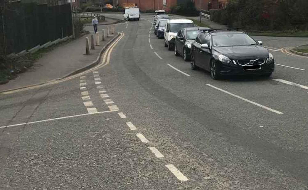 Cars queuing outside the Congleton tip. It seems they will soon be heading for Macclesfield or Alsager instead.