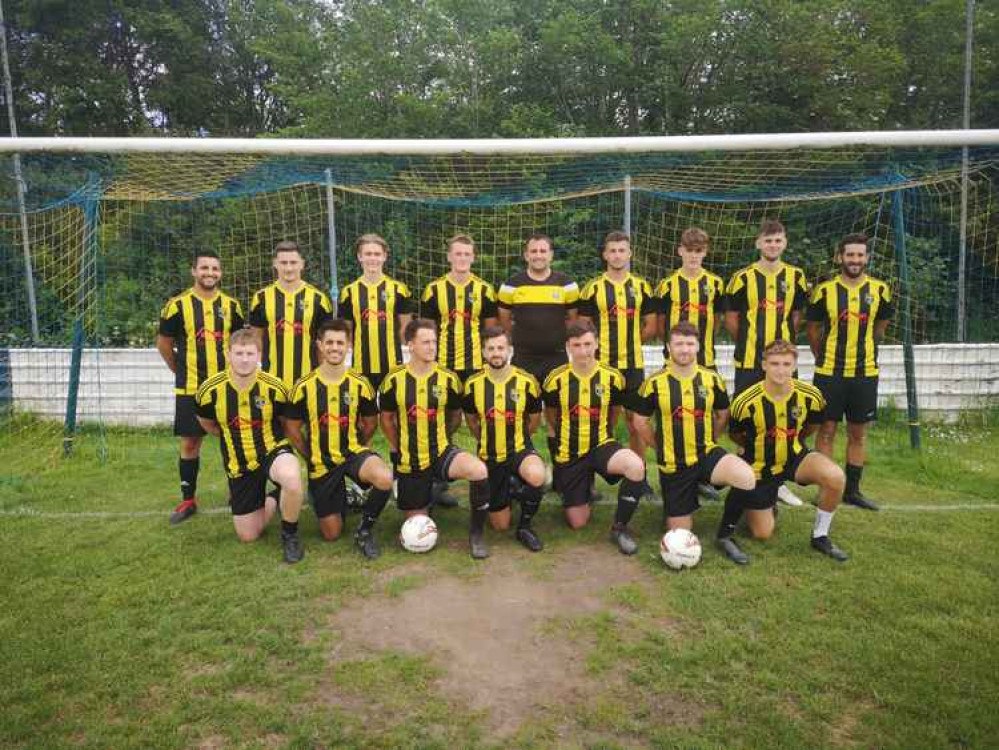 Lyme's 16-man squad for the Premier League play-off: back row (from the left) – Ben Turner, Cameron Vere, Jake Sargent, Fred Parsons, Will Meech, Tom Bastin, Josh Daines, Brad Rowe, Dan Rendall. Front row (from the left) – Sam Pollard-Jones, Rickki