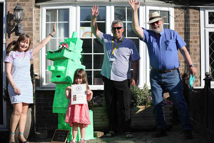 Cllrs David Edwardes and Lloyd Roberts joined Anne in presenting the certificates.