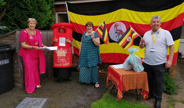 Sandra was joined by Rhona Marshall MBE,CRU Chairperson Julie Parker and Cllr. Lloyd Roberts who congratulated her for her fundraising efforts.