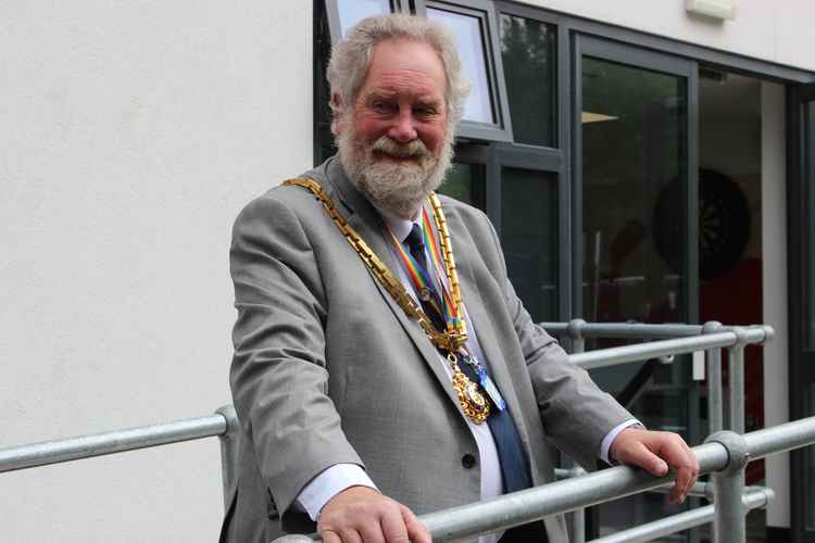 The Mayor was reminded that free schools like Fermain get funding from the government, but are not run by councils e.g Cheshire East Council.