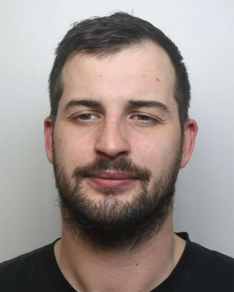 Have you seen Sam Cannon? The Macclesfield male is wanted in relation to an assault last month. (Image - Cheshire Constabulary)