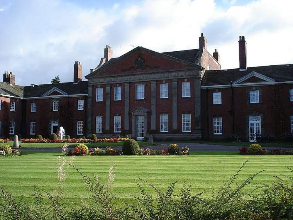 Mottram Hall, located in the Macclesfield parliamentary constituency parish of St Andrew, is popular with footballers. (Image - CC Plucas58 bit.ly/3mauIYU)