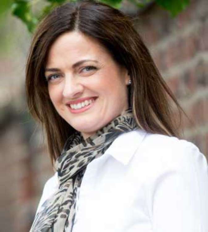 Justine Clowes has worked for the Macclesfield company as Partner and Head of Private Client Team since September 2000.