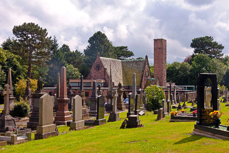 Famous burials at Macclesfield's site include Ian Curtis, Alfred Spinks, and George Harold Eardley. (Image CC - Unchanged bit.ly/3hrjaxw Daniel Case)