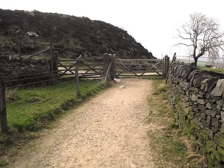 Tegg's through time: Macclesfield rural area is believed to have been occupied during the Bronze Age so will also teach historic and cultural significance to our young ones. (Image - CC Unchanged bit.ly/2YQJ5bP Jonathan Kington)