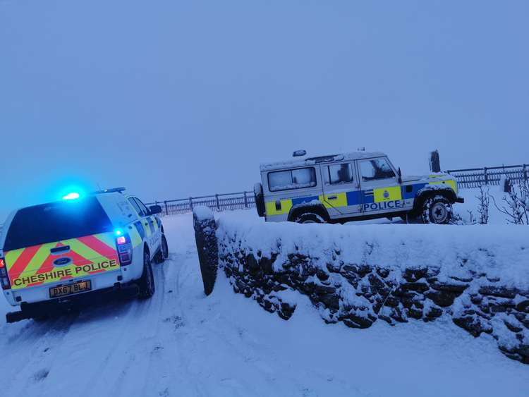 Macclesfield coppers and their Cheshire Police colleagues saved 22 people from an icy death earlier in the year, and have been commended with awards by their superiors.