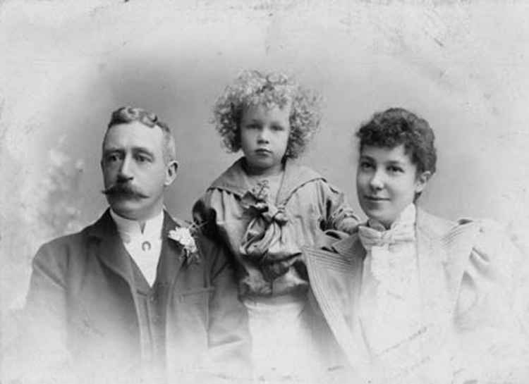 Phillip, Margaret and Rose Worthington