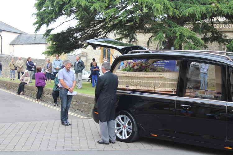 Axminster traders' leader Shane Morgan pays his respects
